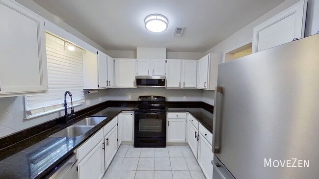 Building Photo - 1608 Township Cir