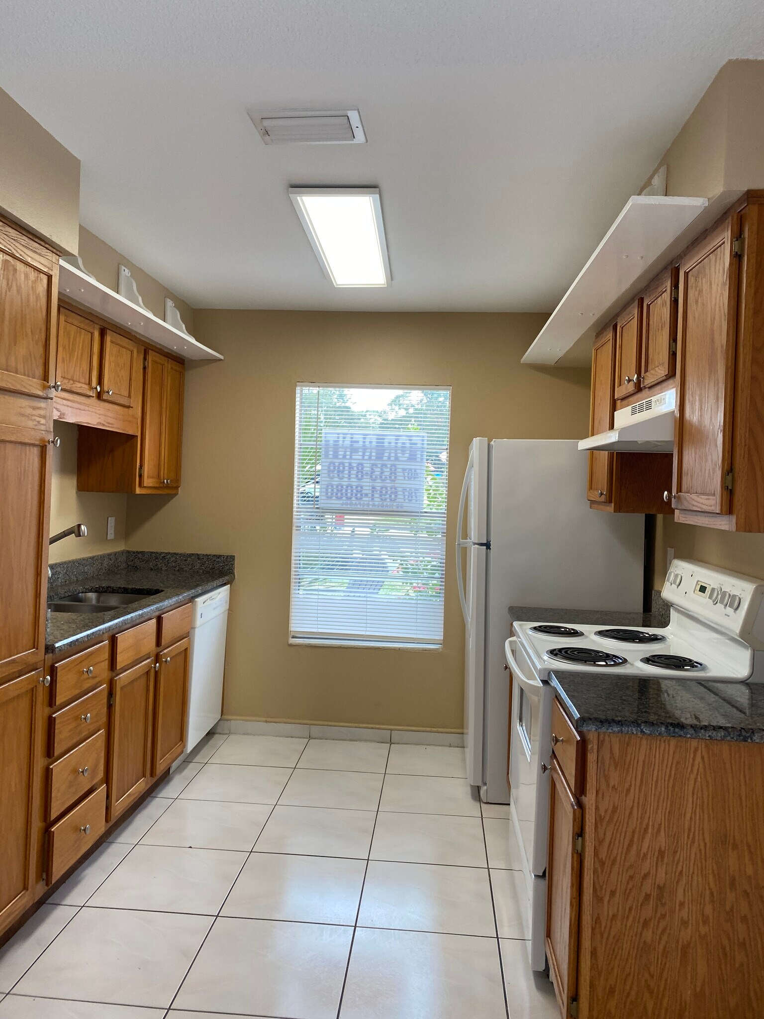 Building Photo - 525 Heatherton Vlg