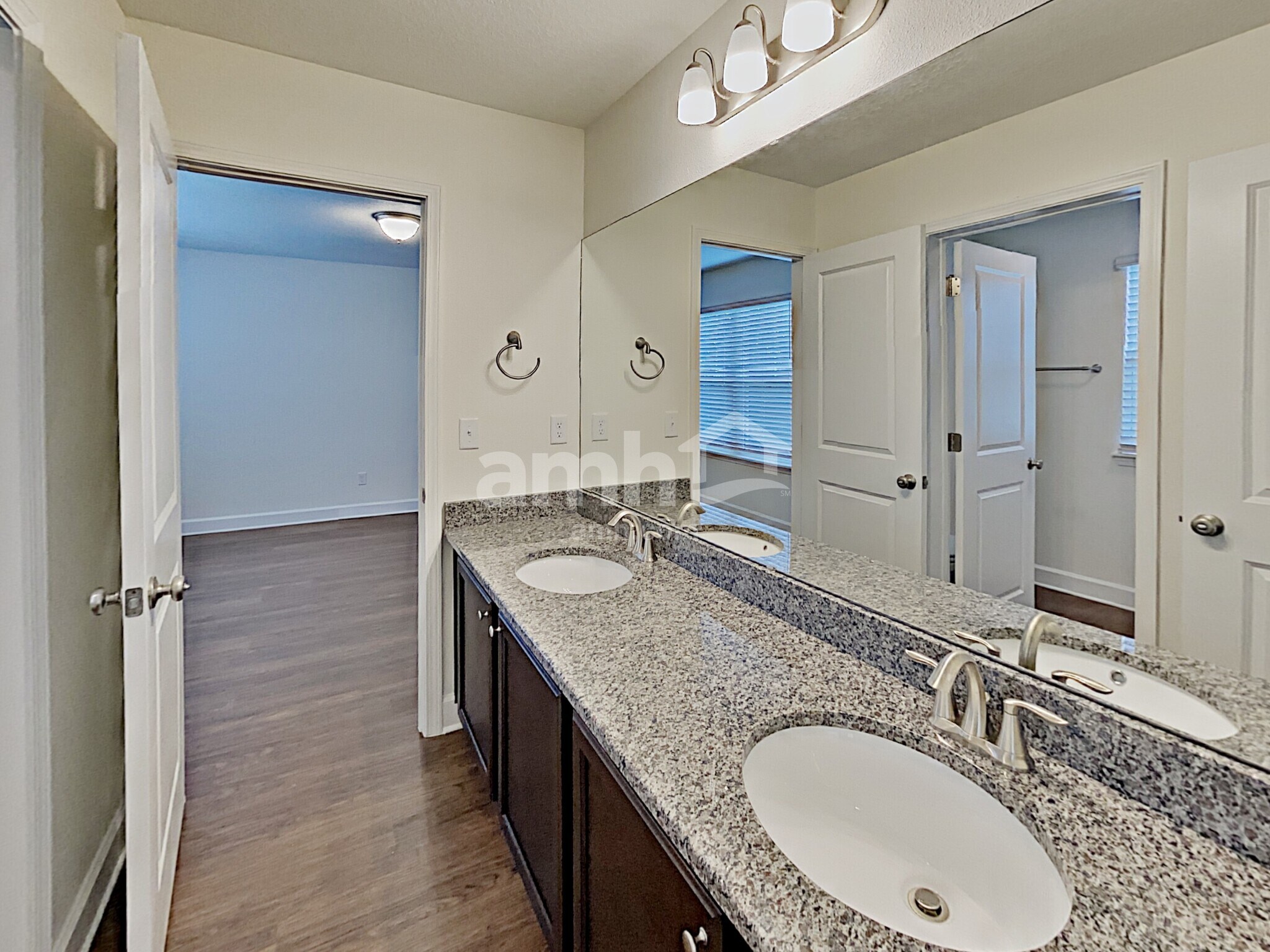 Building Photo - 1889 Silver Point