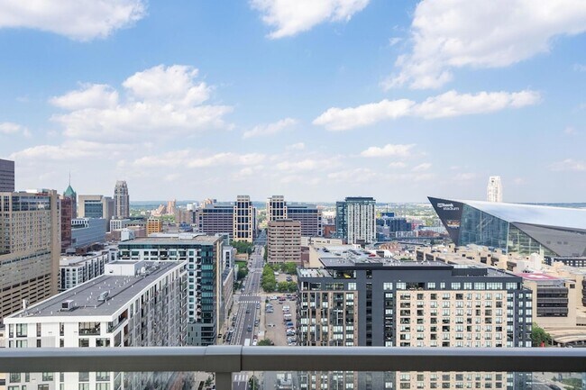 Building Photo - 929 Portland Ave