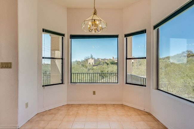 Building Photo - 5631 N Paseo Otono