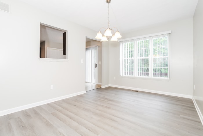 Building Photo - 2211 Scheper Ct