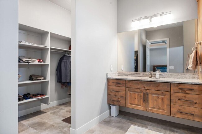 Building Photo - Stunning home with Unobstructed Panoramic Views of Pine Valley Mountain —  6-Month Lease Only