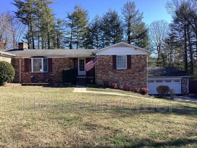 Building Photo - 112 Crooked Creek Rd