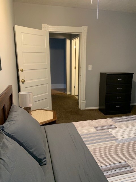 Building Photo - 504 Calhoun St NW