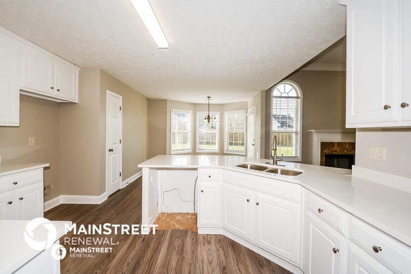 Building Photo - 129 Moss Pointe Dr