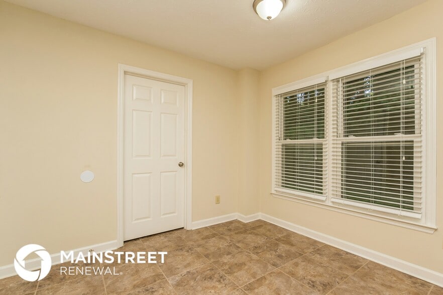 Building Photo - 1035 Bettina Ct