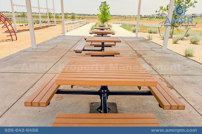 Building Photo - Spacious 3-Bedroom Home – Your Perfect Fam...