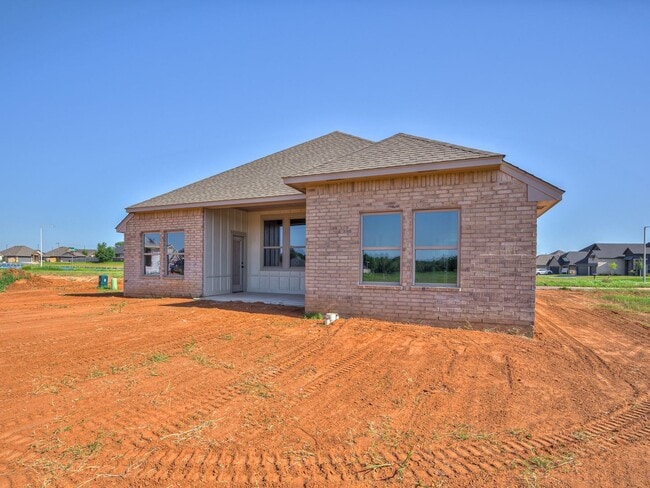 Building Photo - Brand new home available the end of August...