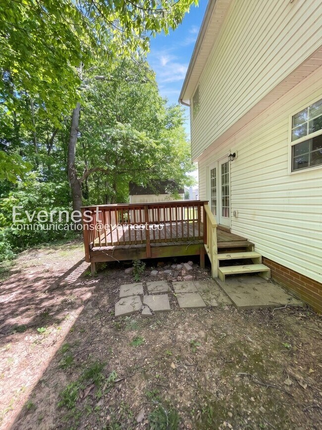 Building Photo - 2503 Elkmont Dr