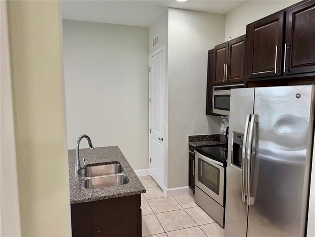 Building Photo - 13796 Eliot Avenue