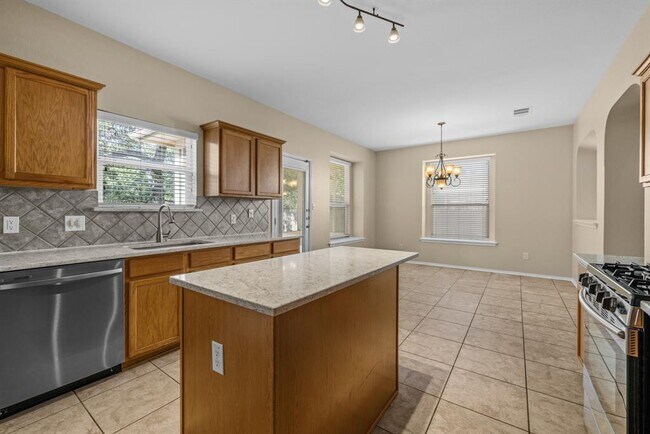 Building Photo - 1142 Stone Forest Trail