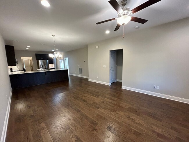 Building Photo - Spacious 3 bed, 3 bath home in Groves Park Commons featuring a modern kitchen, 2-car garage, and ...
