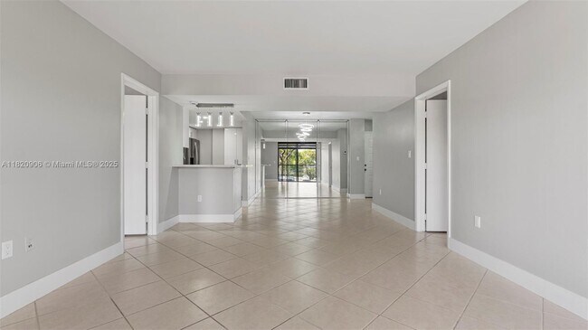 Building Photo - 5550 NW 44th St