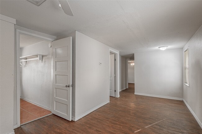 Building Photo - 1417 23rd St