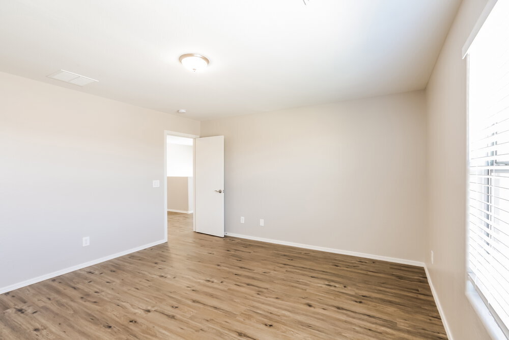 Building Photo - 6409 S 69th Glen