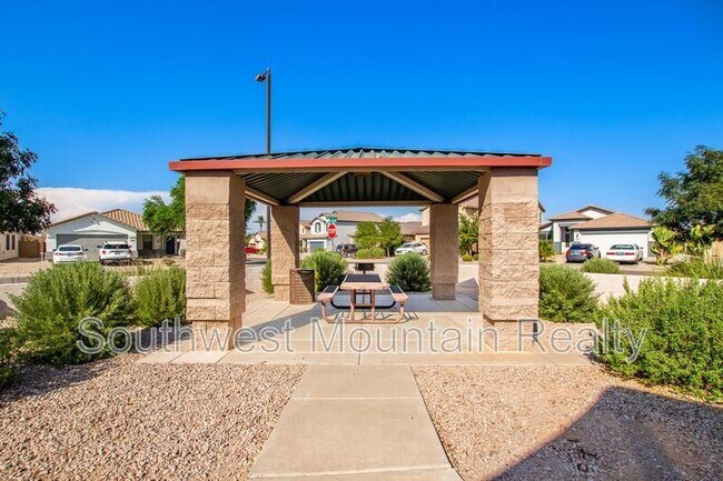 Building Photo - 1098 W Oak Tree Ln