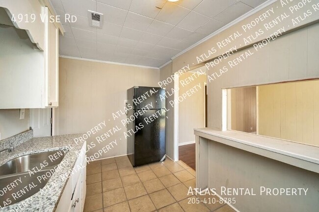 Building Photo - 4919 Vise Rd