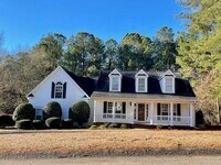 Building Photo - 854 Starbuck Dr