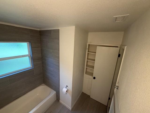 Building Photo - 822 Woodleigh Dr