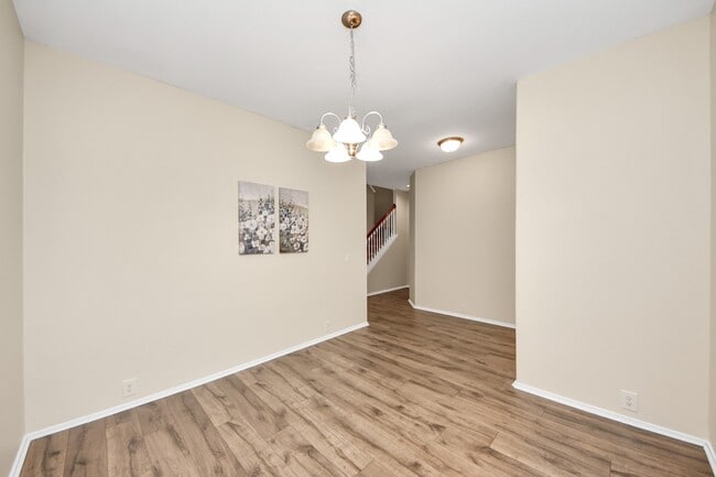 Building Photo - 6003 Baileys Run Ln