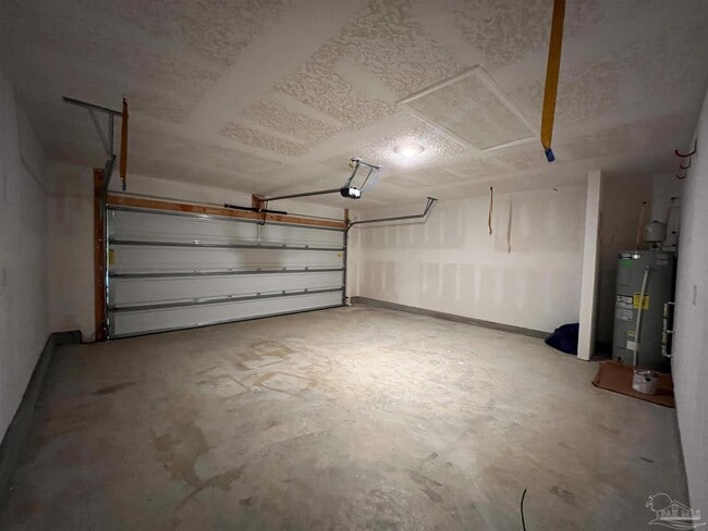Building Photo - 1039 Lovebird Ct