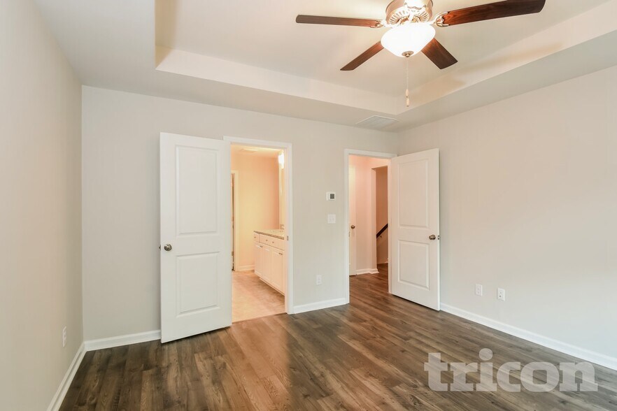 Building Photo - 148 Chapelcrest Ln