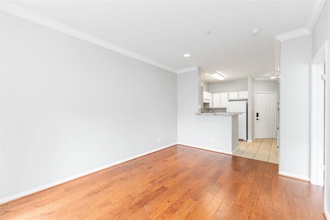 Building Photo - 3231 Allen Pkwy