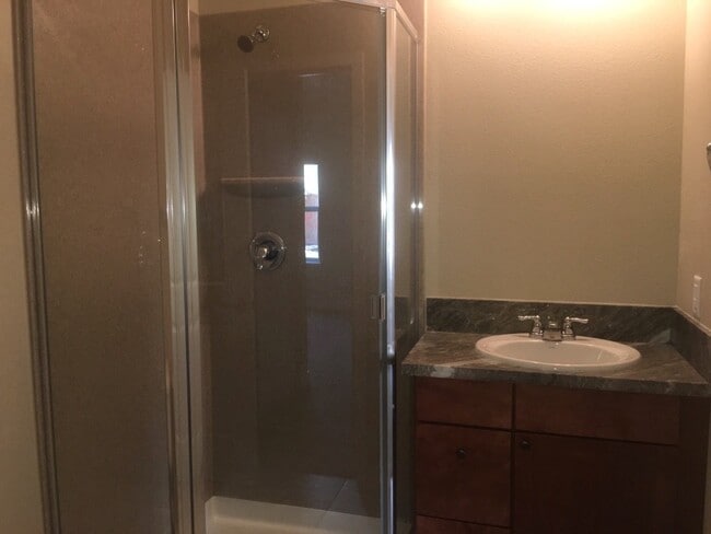 Building Photo - Single Story NW Reno House - Built 2018