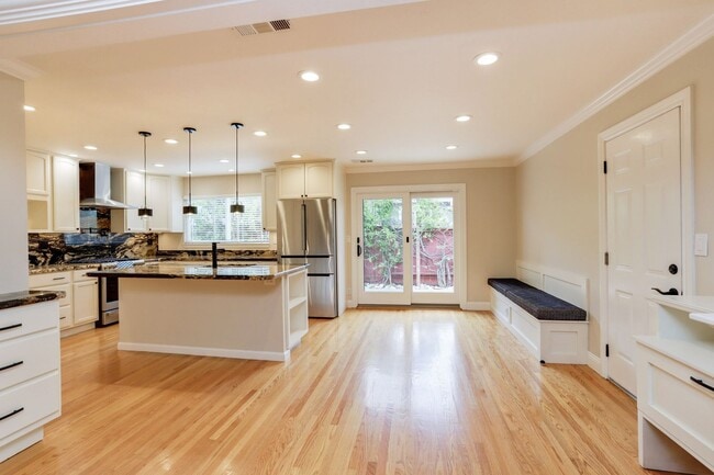 Building Photo - 4BR/3.5BA Belmont Home with Multiple Ensuite Bedrooms, A/C & 2-Car Garage | YouTube Tour