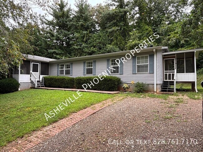 Primary Photo - 3 Double Oaks Dr