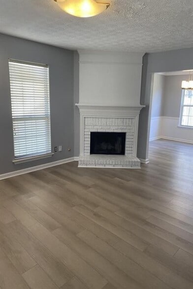 Building Photo - 2860 Golden Club Bend