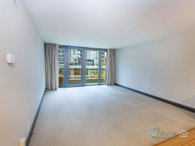 Building Photo - Ideal Urban Retreat – 1-Bedroom Near PSU with Great Amenities