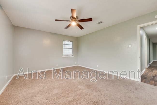 Building Photo - 3332 Mesquite Rd