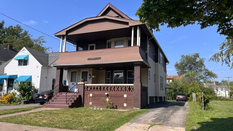 Building Photo - 3252 E 142nd St