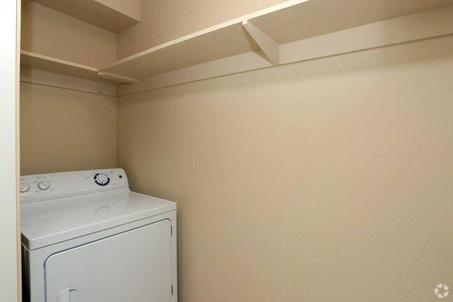 Building Photo - 1.0 bedroom in Tulsa Oklahoma 74134