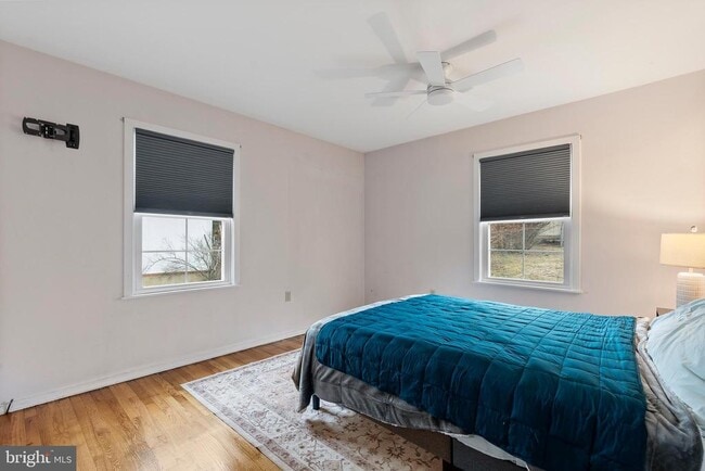 Building Photo - 516 Hollingsworth Dr