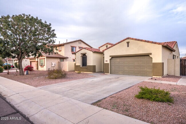 Building Photo - 1546 E Azalea Dr