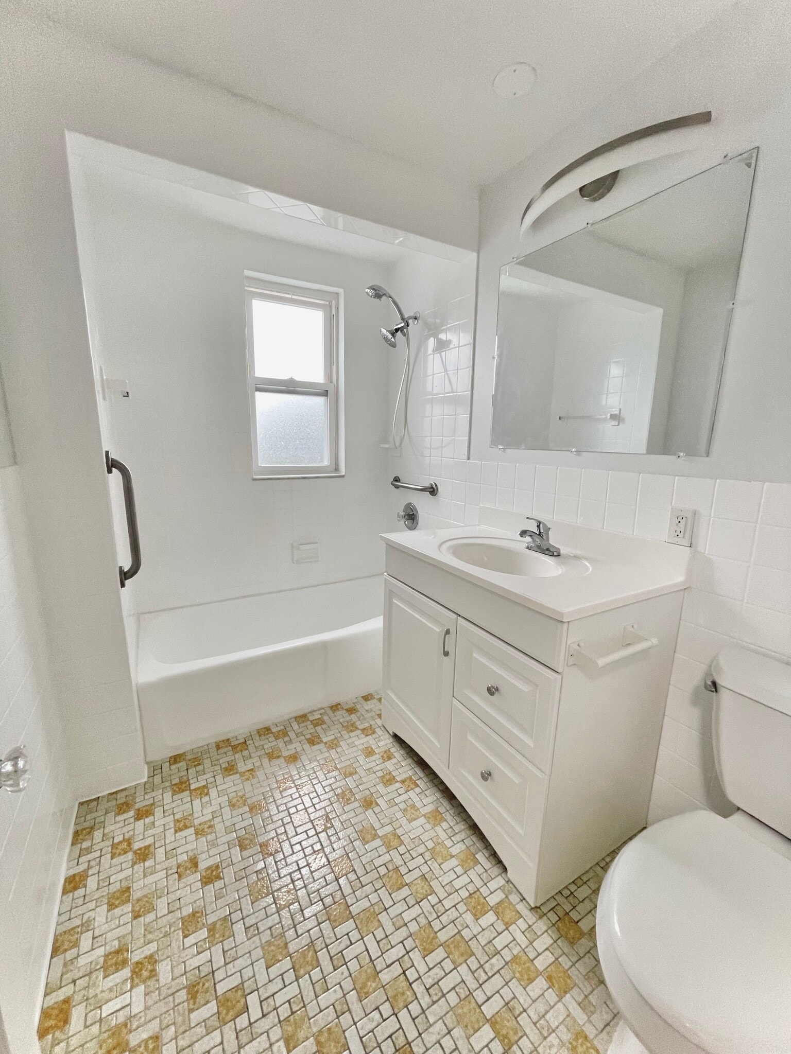 Bathroom - 58 Bickford Ave