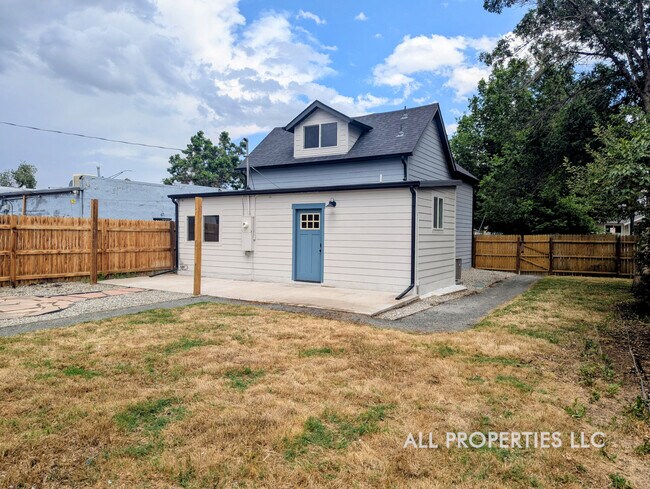 Building Photo - 59 Knox Ct