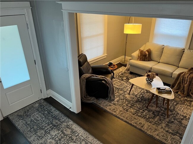 Building Photo - 36 Lansdale St