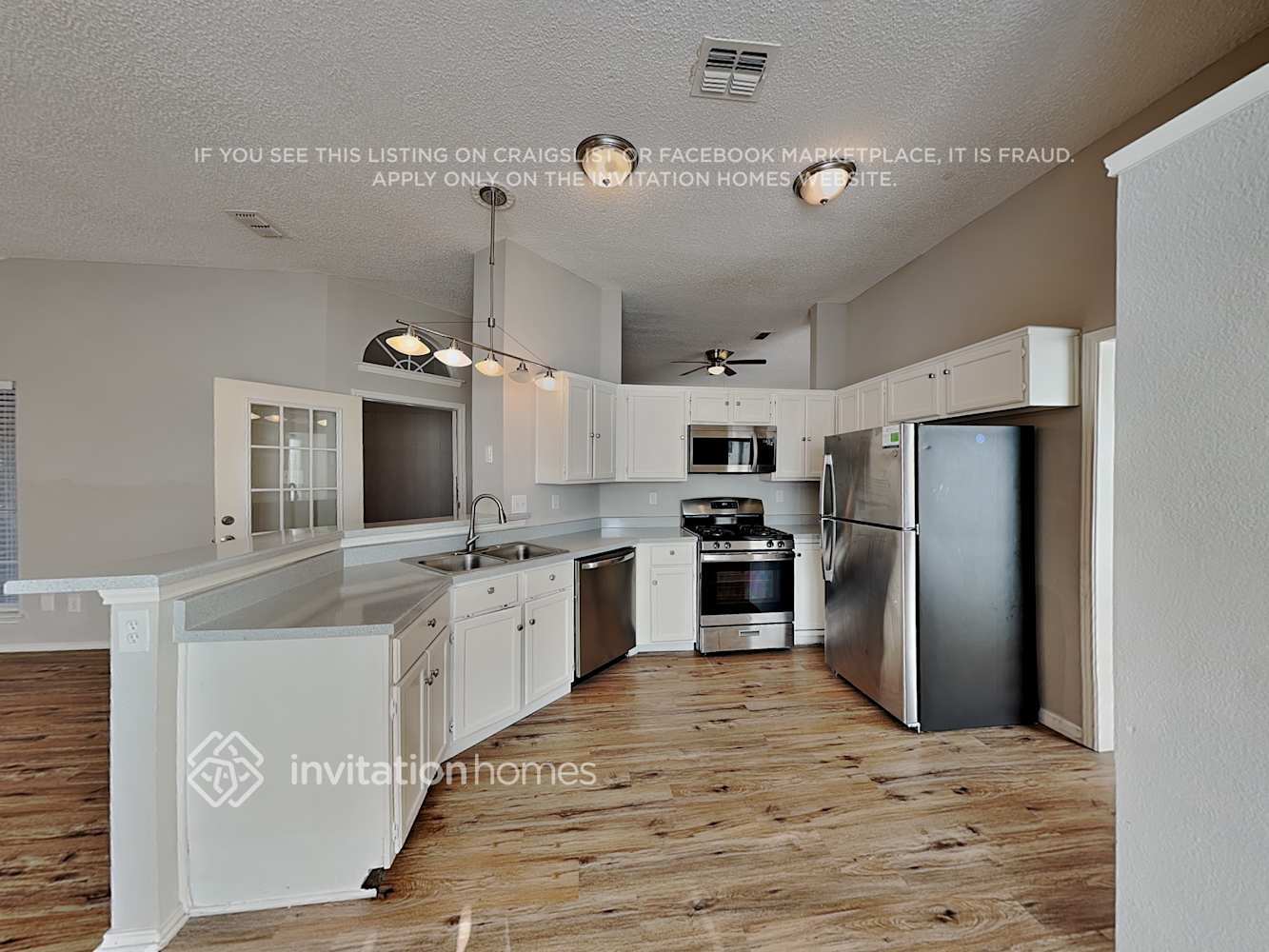 Building Photo - 4133 Scotland Dr