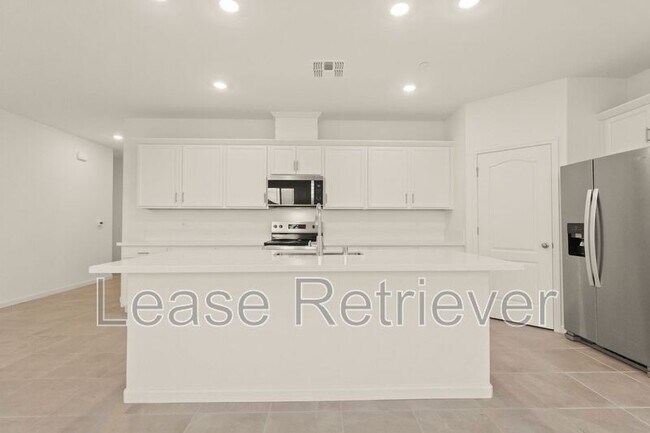 Building Photo - 2385 Sather St