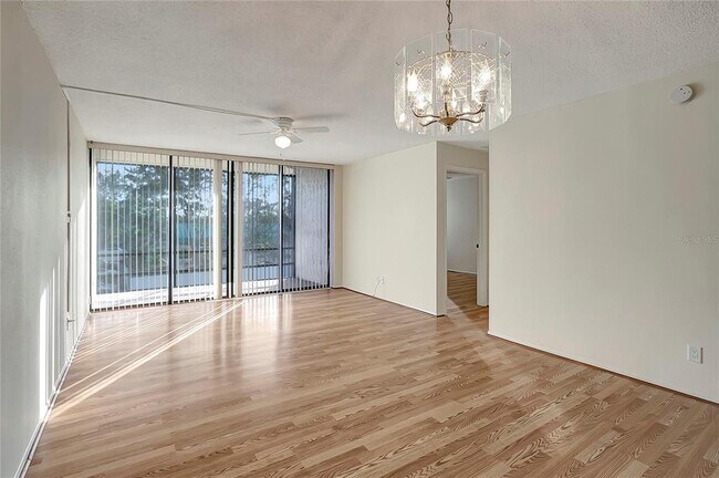 Building Photo - 14130 Rosemary Ln