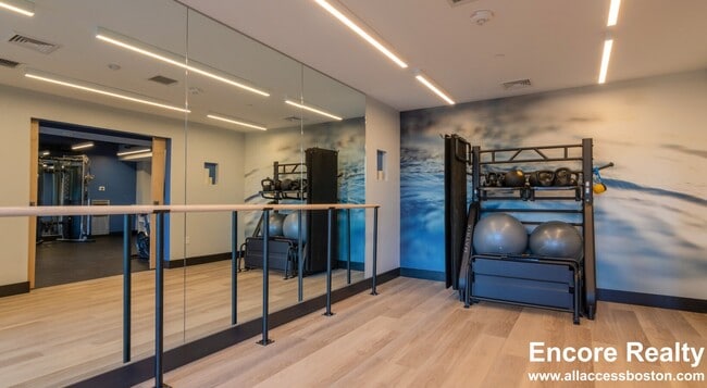 Building Photo - 1550 Soldiers Fld Rd