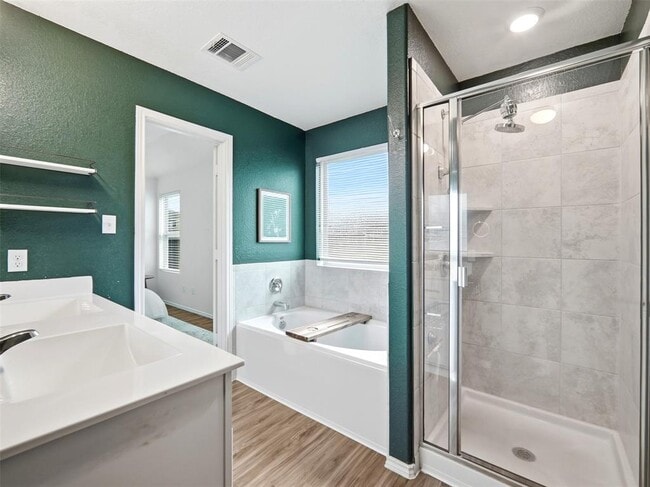 Building Photo - 21412 Wilmiller Ln