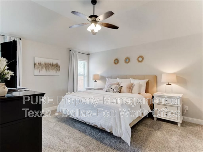 Building Photo - 1612 Town Creek Cir