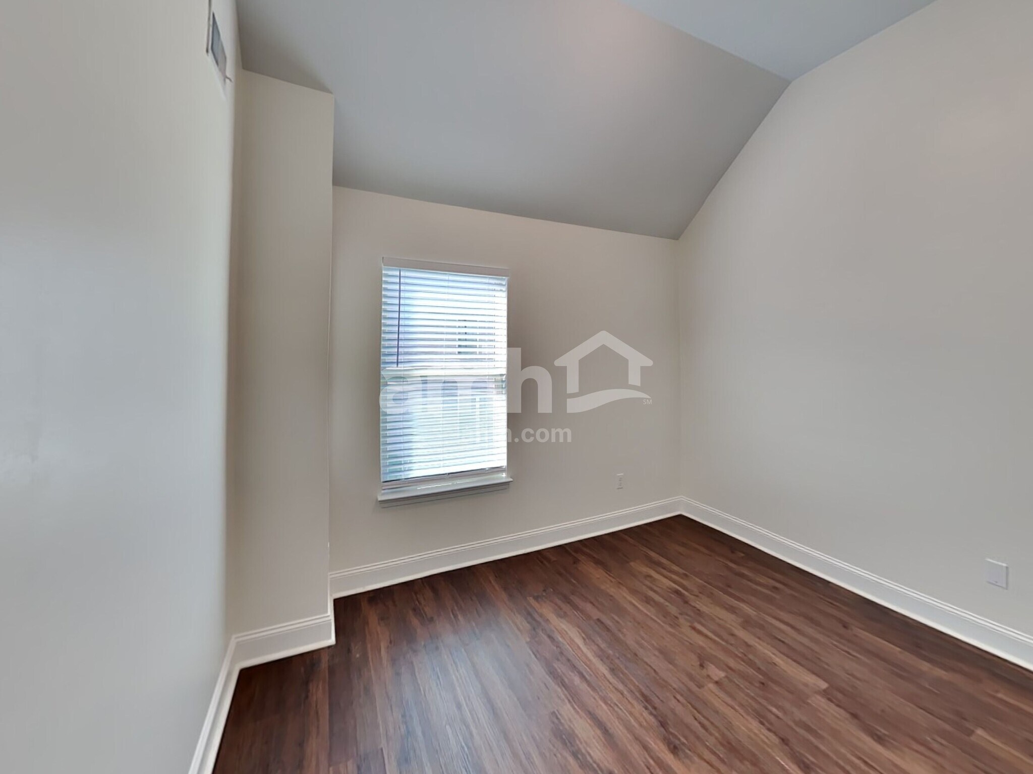 Building Photo - 44 Brookhill Ct