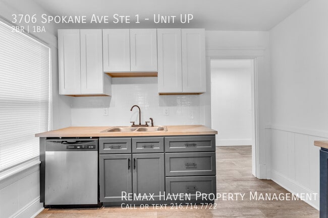 Building Photo - 3706 Spokane Ave Up  - Spacious 2 bed 1 ba...