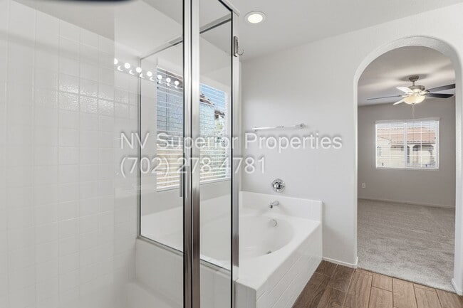 Building Photo - Henderson!!! Community: Cadence!! Brand New Carpet!! 4 Bedrooms!!! Bed & Full bath downstairs!! L...